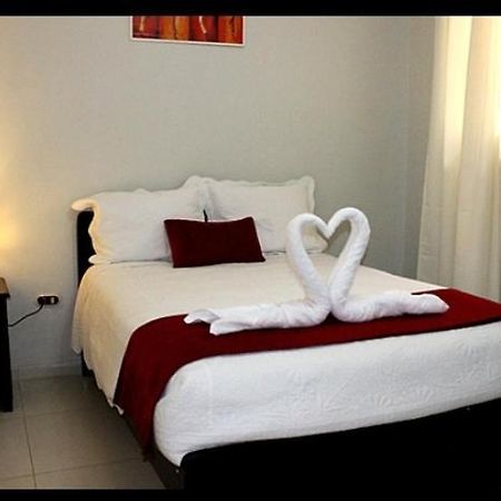 Hostal Universal Huaraz Exterior photo